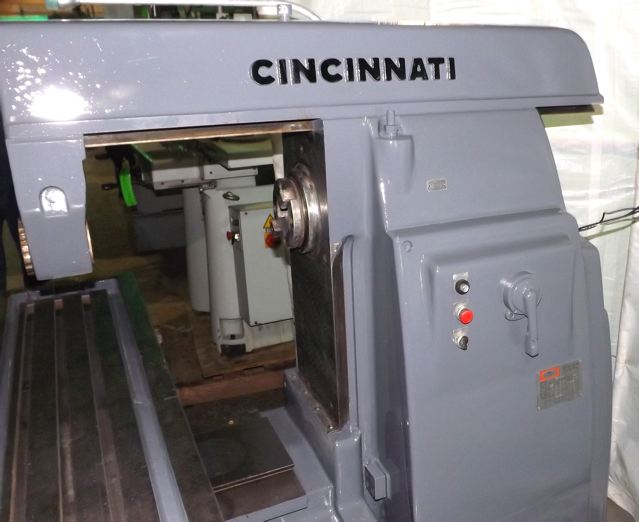 X=28" - Y=10" - Z=18-1/2" CINCINNATI ... HORIZONTAL MILL